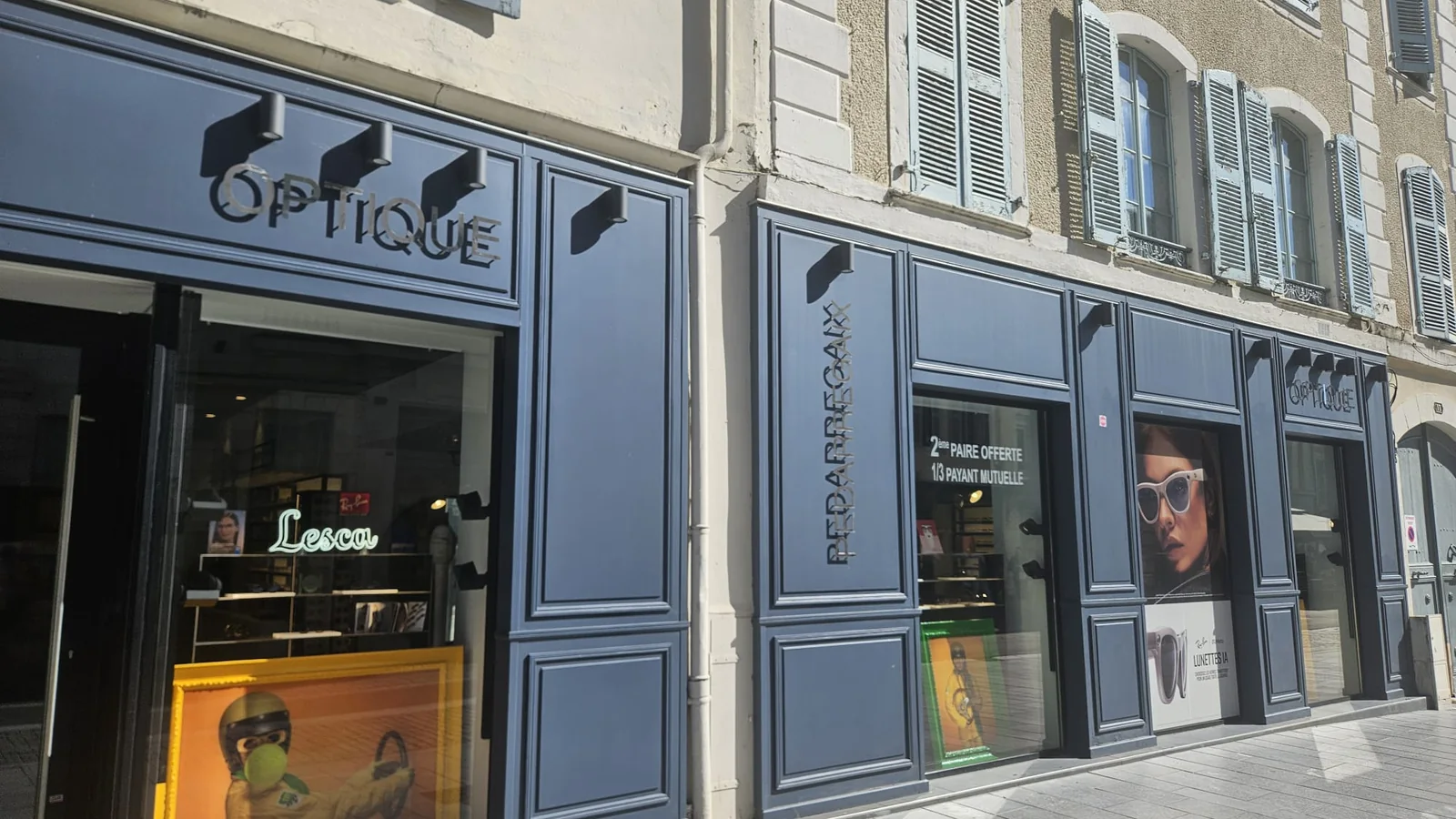 PHOTO-REELLE-facade-boutique-pedarregaix-optique-pau-01